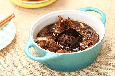 胖布丁好评解谜冒险《南瓜先生2：九龙城寨》现已登陆Xbox！初代同捆包超值上架！